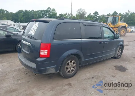 2008 Chrysler Town & Country Touring from USA, damaged, VIN 2A8HR54P18R773387
